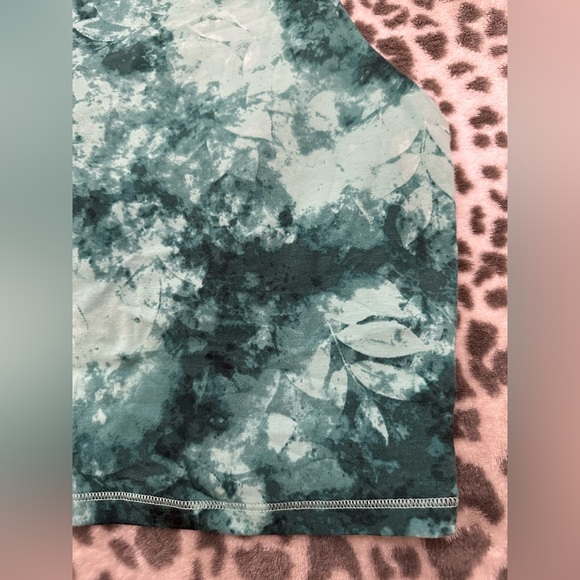 NWOT Old Navy Active PowerChill Longline Sports Bra in Teal Tie Dye Size Small - Picture 6 of 17